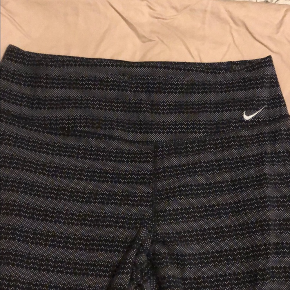Nike Dri-Fit Pants Size:L